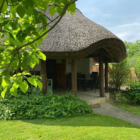 Nadfedeles Haziko Villa Balatonkeresztur Exterior photo